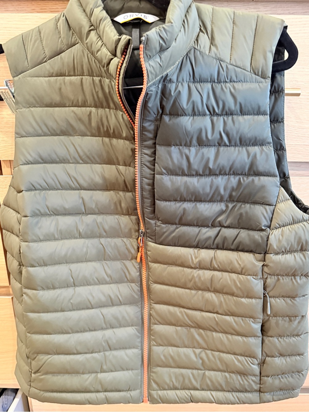 Orvis Women’s Puffer Vest NWT Olive Green Recycled Down Sz M